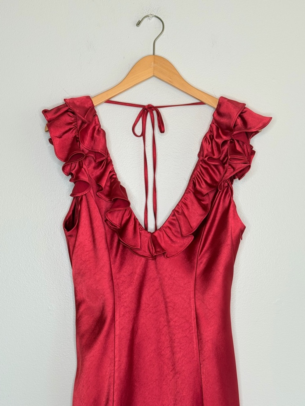 NEW Princess Polly Butacup Frill Back Tie Satin Mini Dress in Red Womenβs Size 8 - Picture 5 of 13
